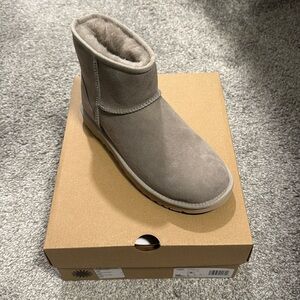 UGG Classic Mini II Boots